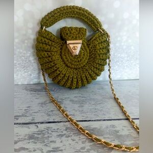 Handmade handbags from recycled cotton